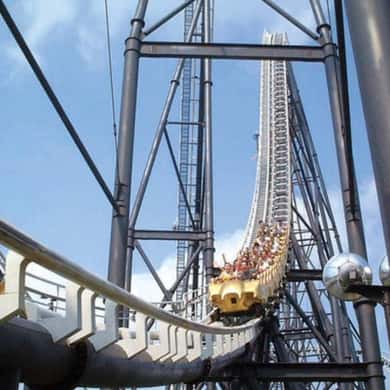 Fujiyama coaster at the private day trip’s Fuji-Q destination