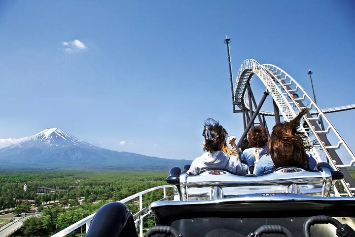 Fuji-Q One-Day Ride Pass